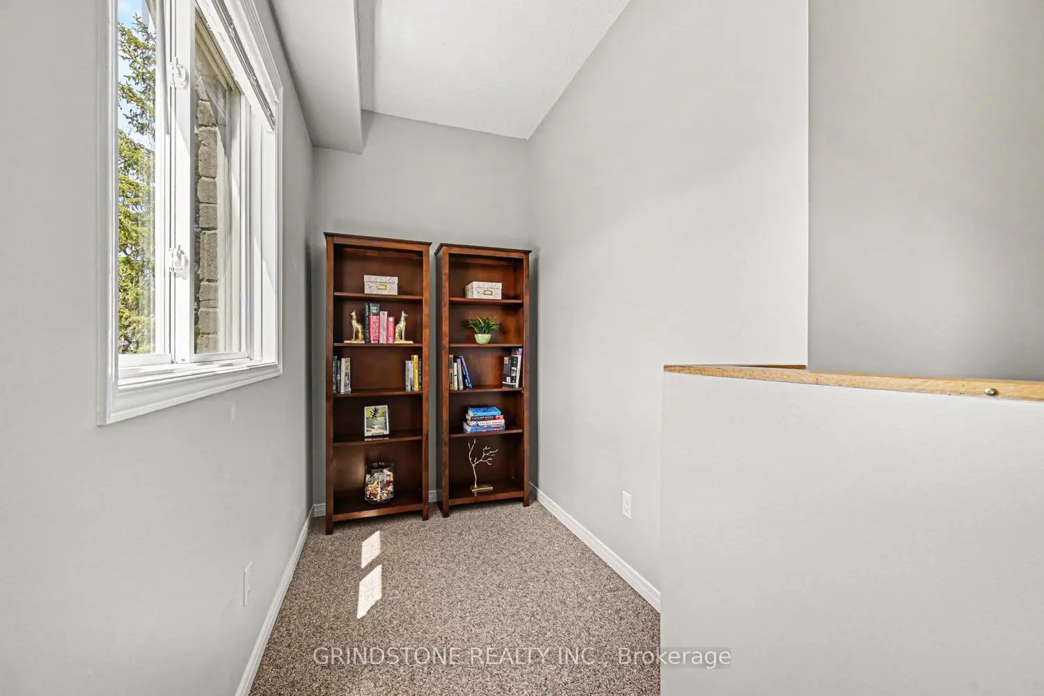 Additional image 17 of 100 Robson Court