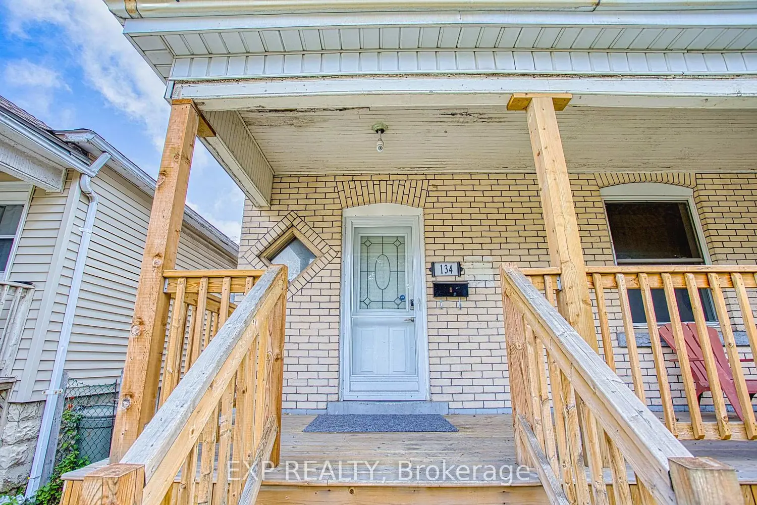134 Rosslyn Avenue