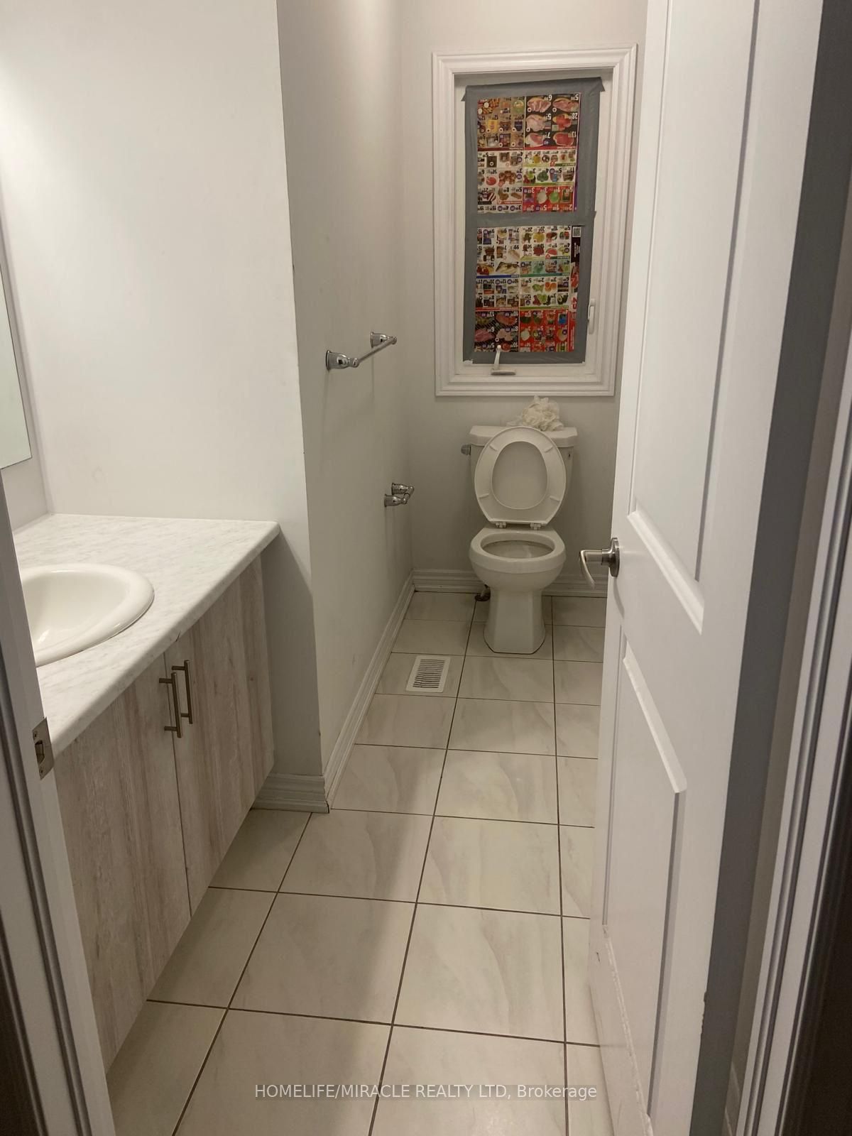 Additional image 3 of 163 Fenchurch Manor, Barrie, ON, L9J 0W9