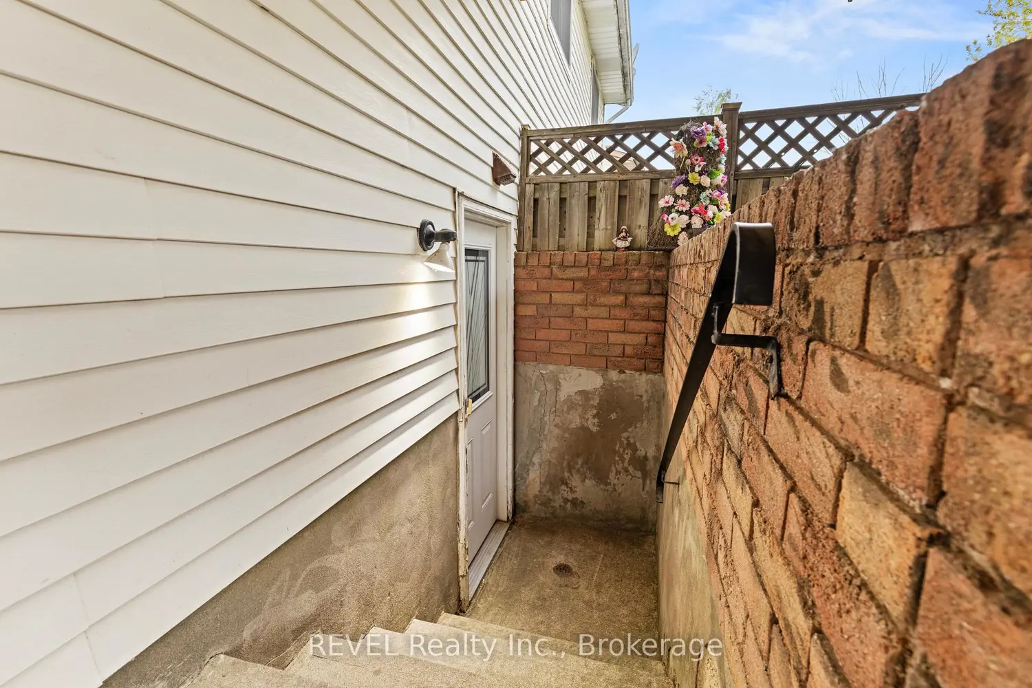 Additional image 17 of 59 Terrace Avenue