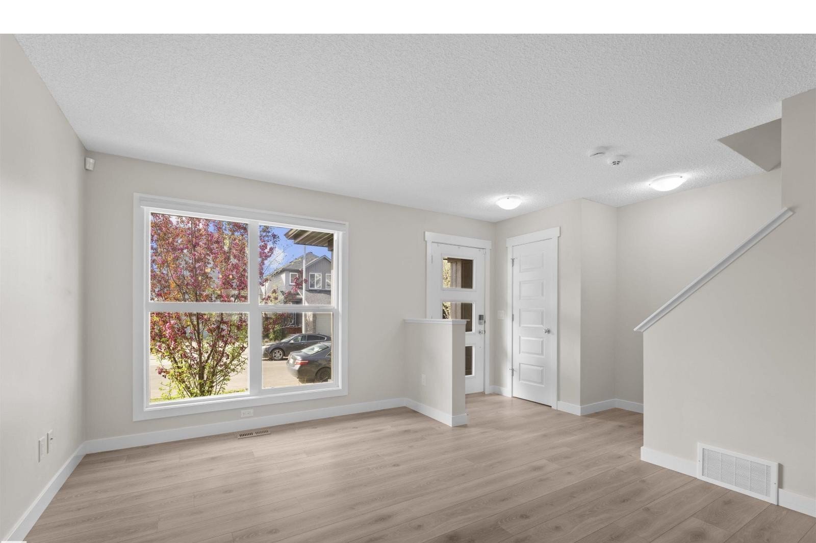 Additional image 8 of 22546 96 Avenue NW, Edmonton, AB, T5T7K4