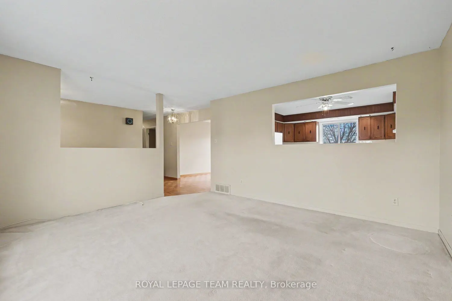 6294 Ottawa Street photo 2