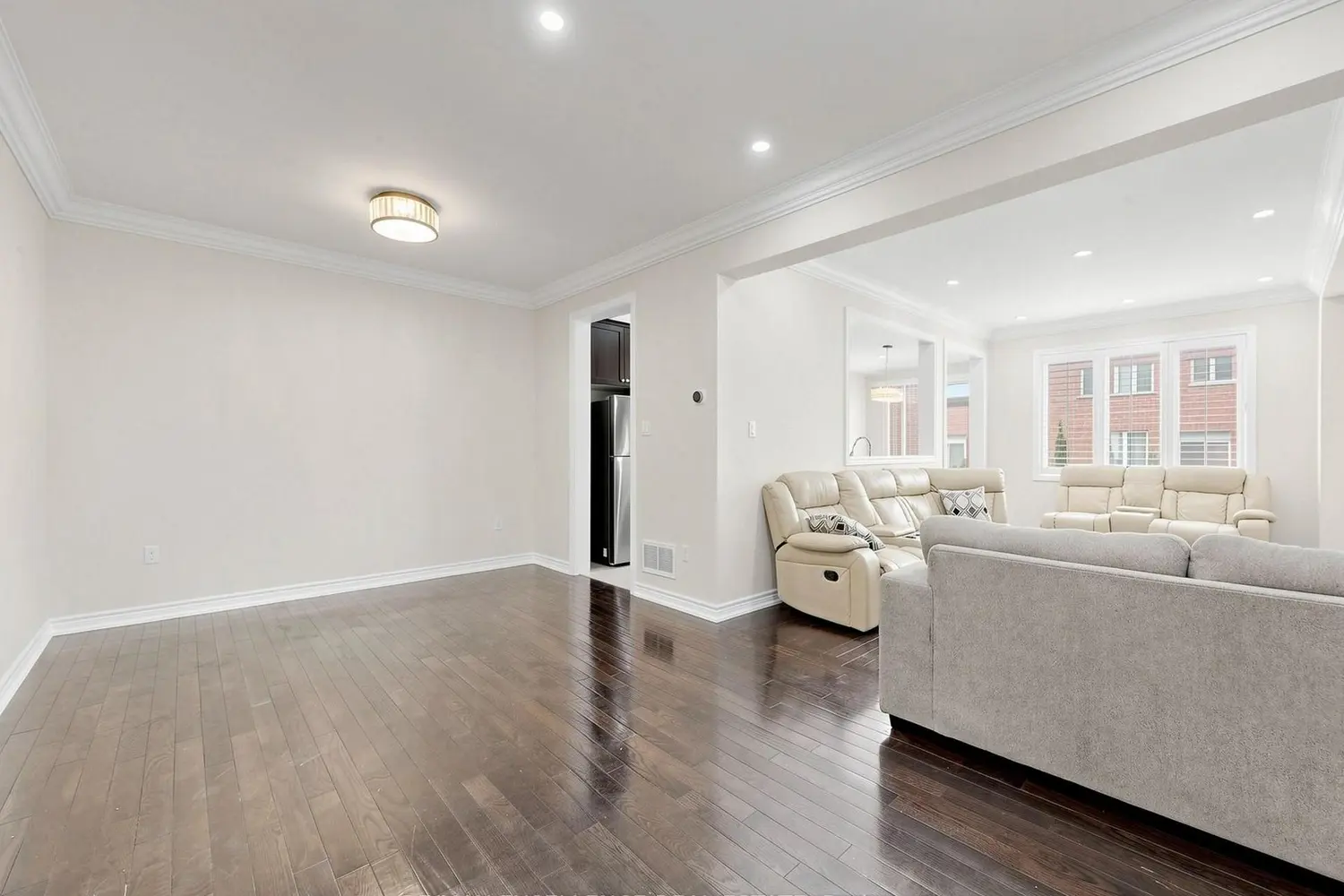 Additional image 2 of 61 Campwood Crescent