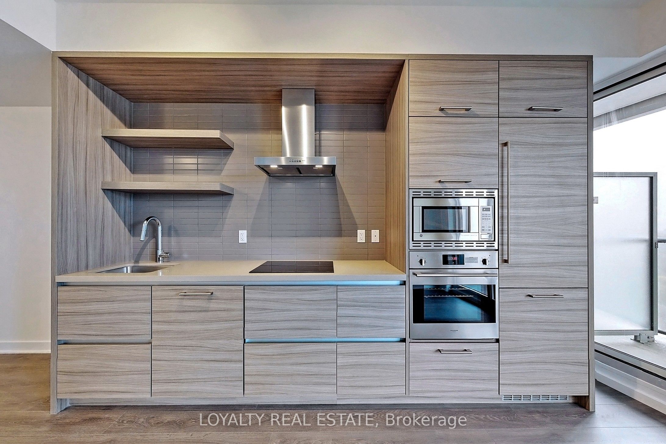 Additional image 5 of 1705-2221 Yonge Street, Toronto, ON, M4S 2B4