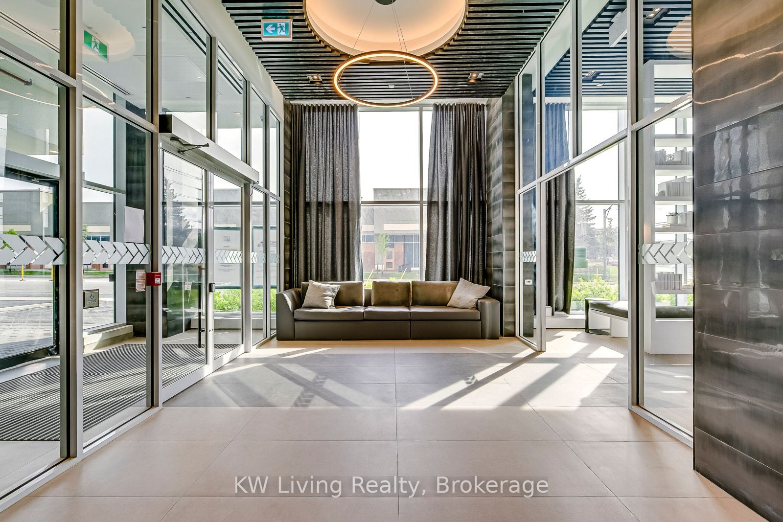 Additional image 4 of 711-2489 Taunton Road, Oakville, ON, L6H 3R9