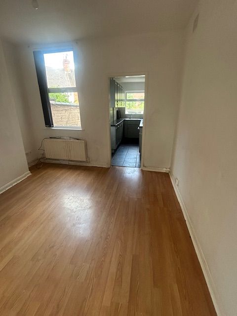 Additional image 3 of 2 bed terraced house to rentRichmond Rd, Leicester LE2