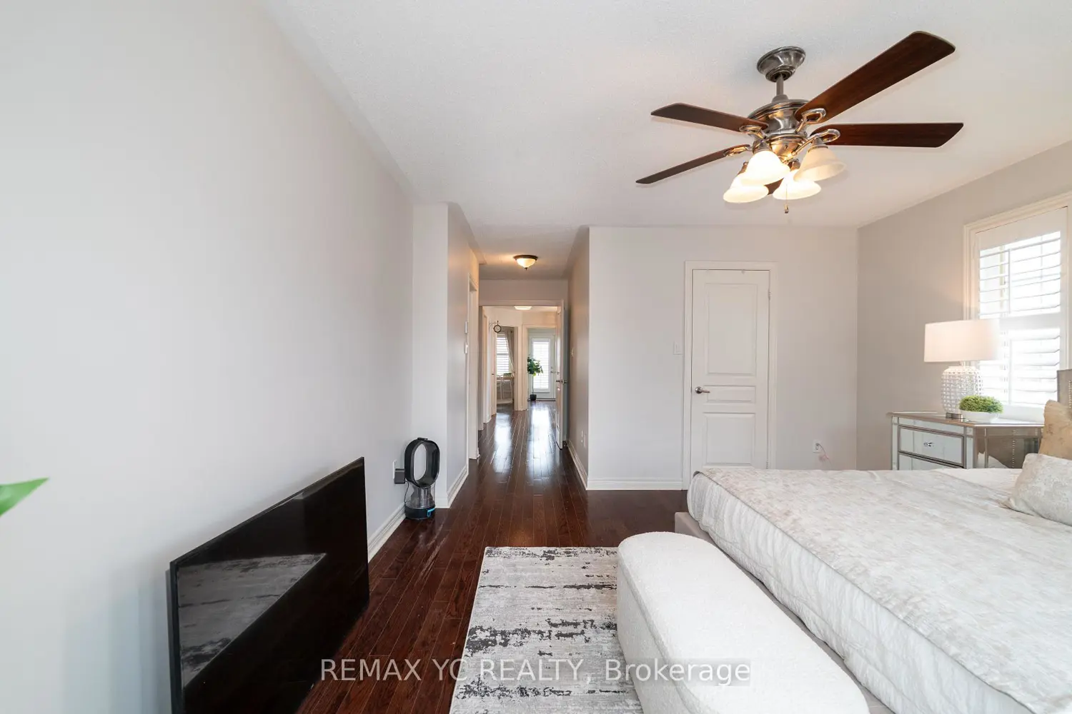 Additional image 8 of 552 Grand Trunk Avenue