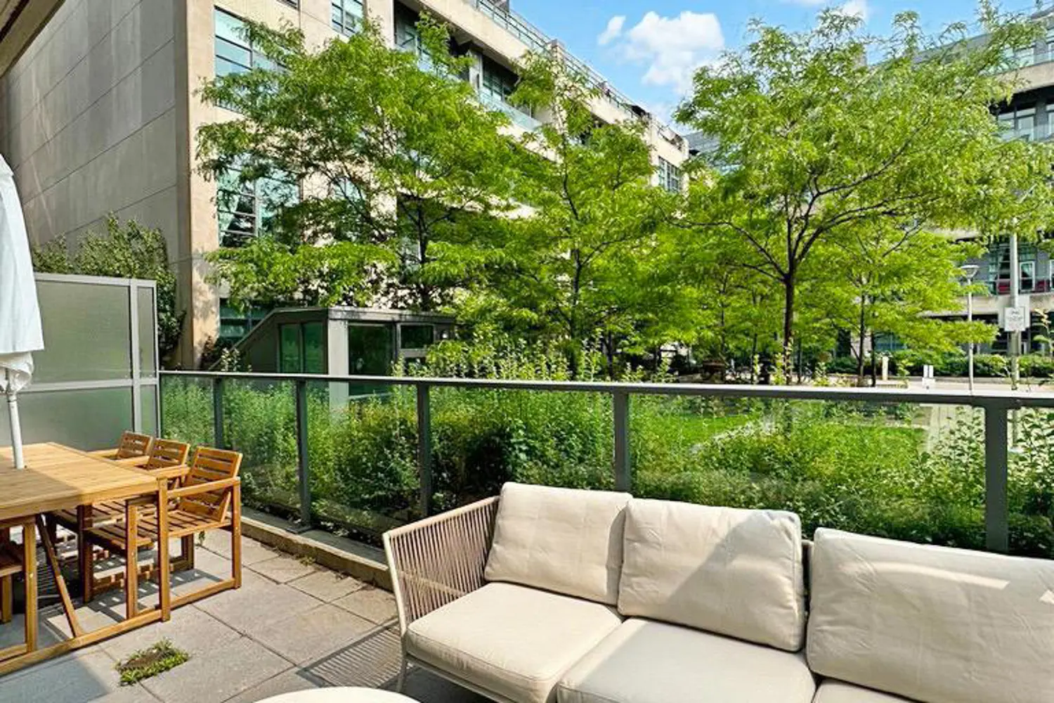 Additional image 9 of 377 Madison Avenue 102