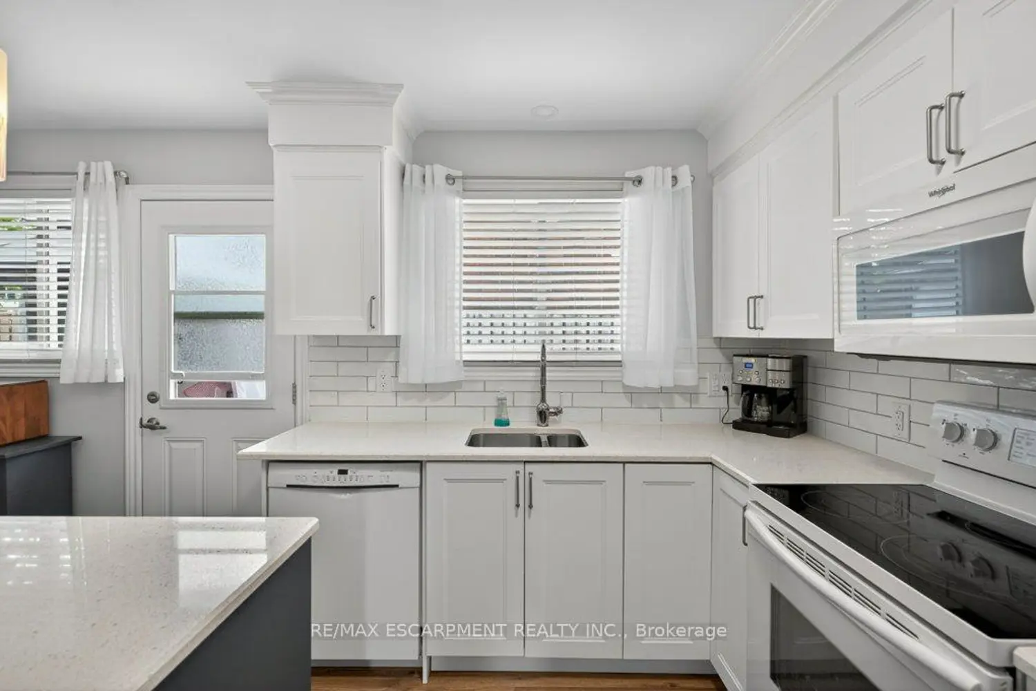 Additional image 8 of 4 Camelot Drive