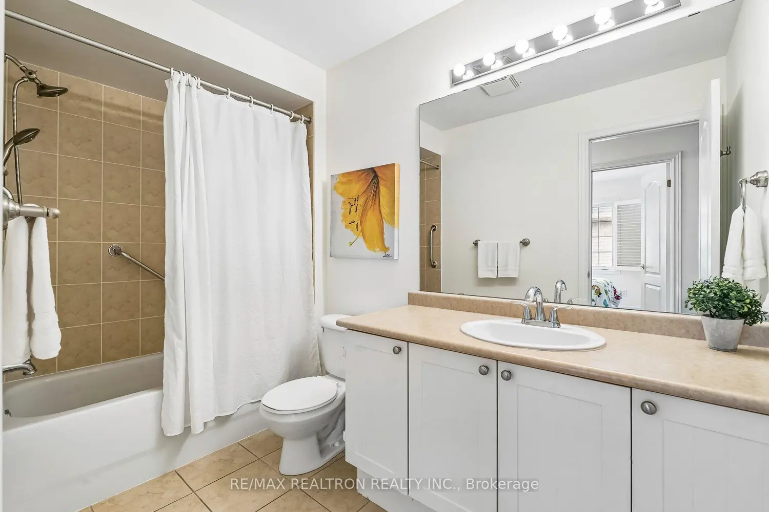 Additional image 11 of 578 Tapestry Lane 14