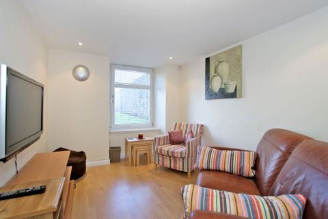 Thomson Street, Rosemount, Aberdeen AB25