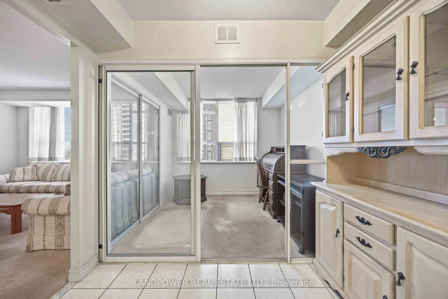 Additional image 18 of 265 Ridley Boulevard 801