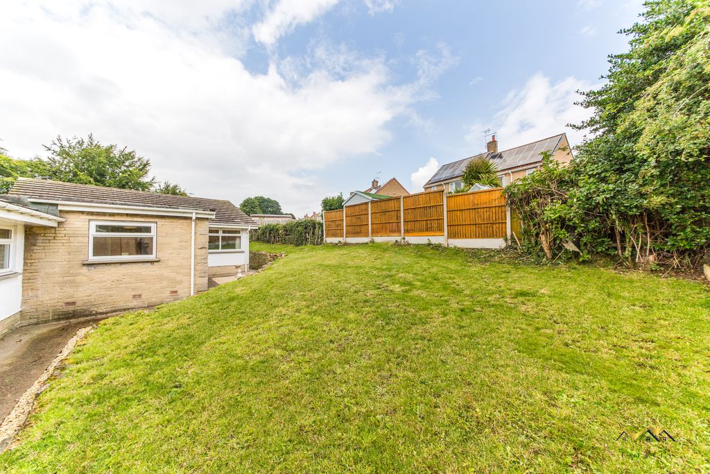 Additional image 27 of 4 bed detached bungalow to rentRackford Road, North Anston, Sheffield S25