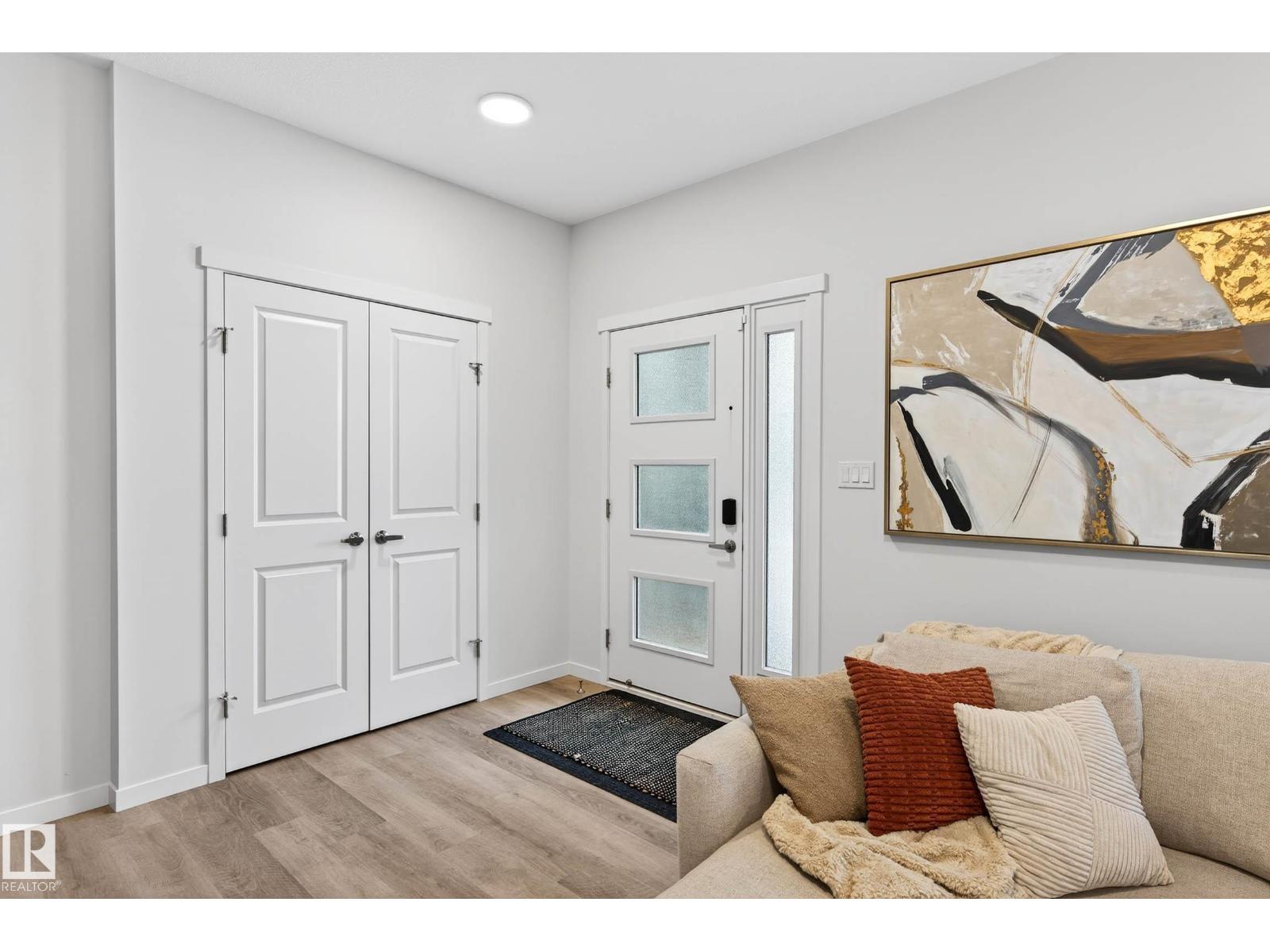 Additional image 2 of 6127 Carr Road NW, Edmonton, AB, T5E6Y4