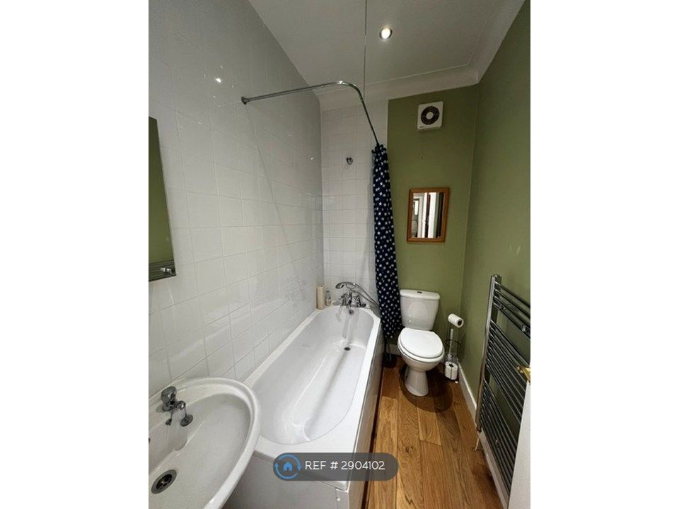 Additional image 9 of 4 bed detached house to rentRannoch Drive, Glasgow G61