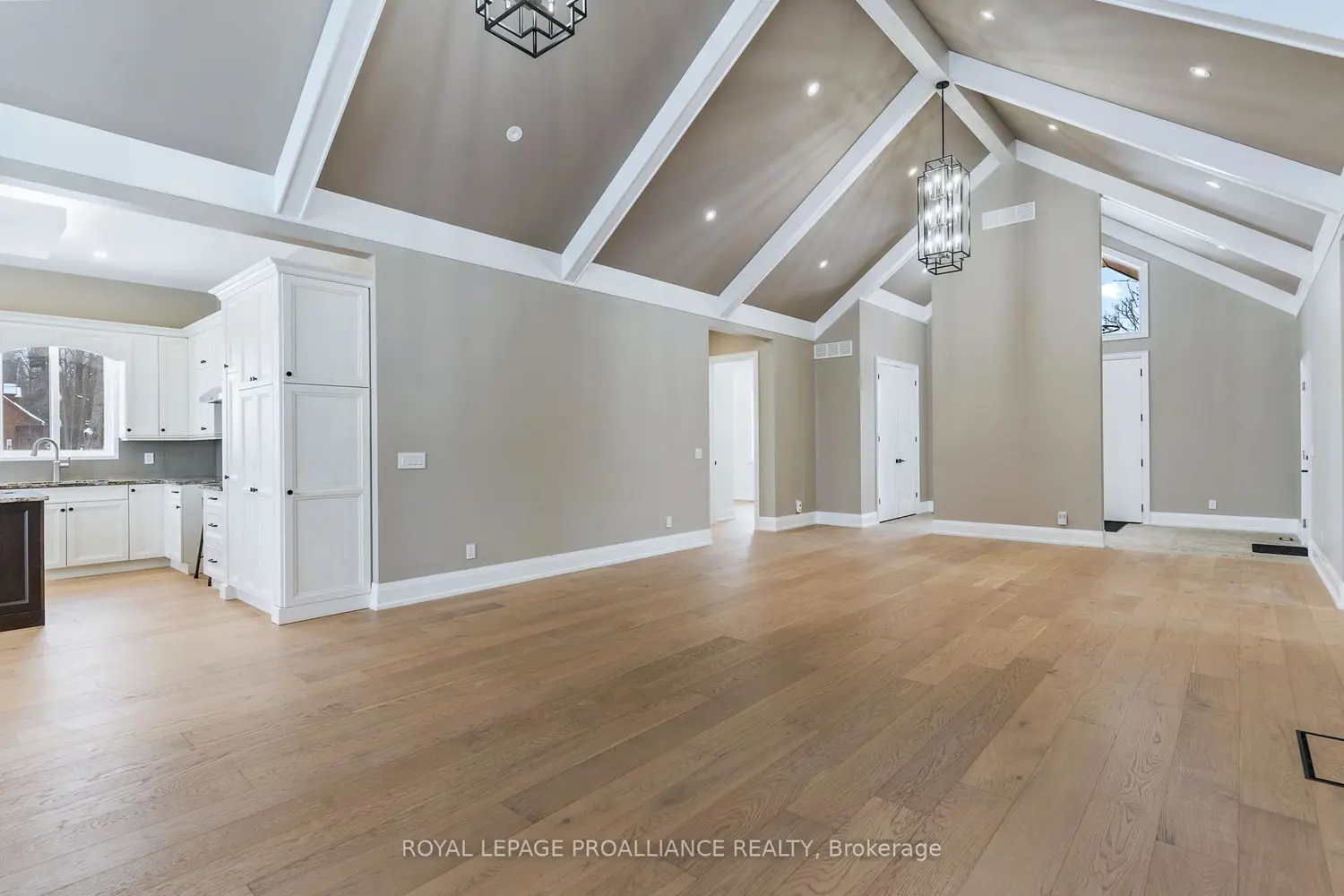 Additional image 6 of 160 Sumcot Drive