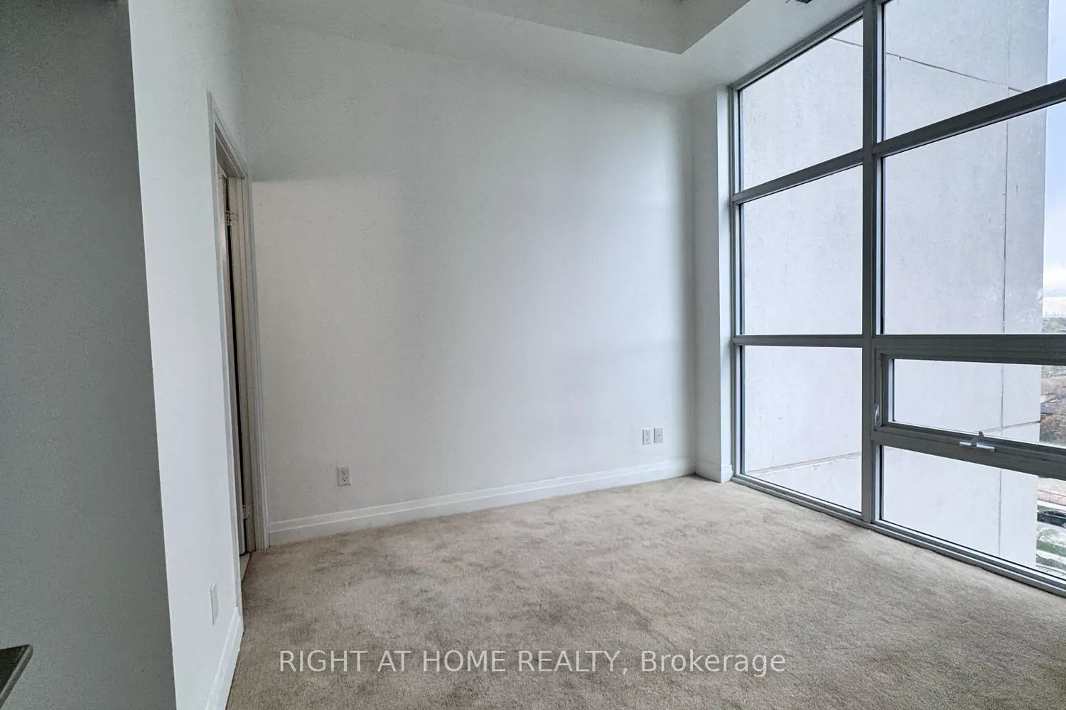 Additional image 9 of 20 Meadowglen Place 824