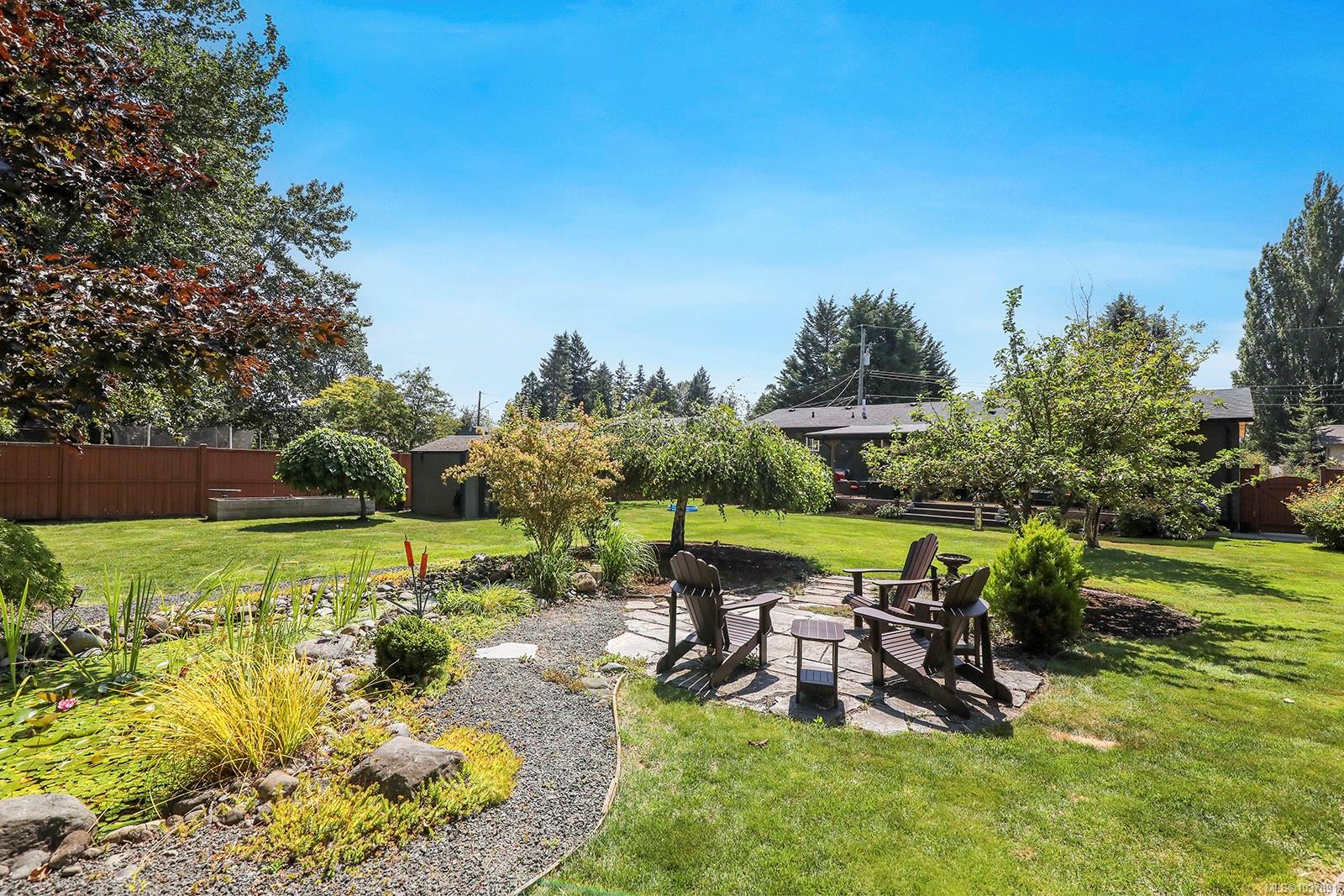 Additional image 6 of 1922 Richardson Avenue, Comox, BC, V9M 2B4