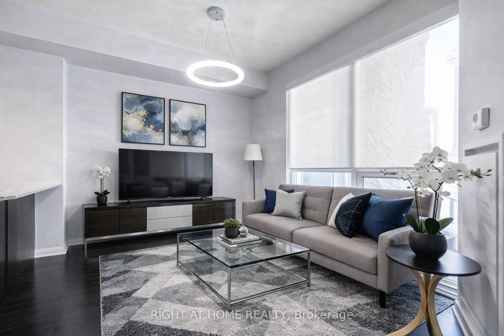 Additional image 2 of 301-1 The Esplanade N/a, Toronto, ON, M5E 0A8