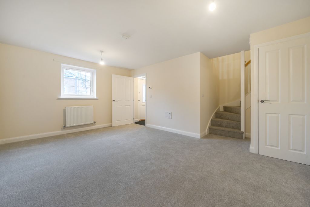 Additional image 4 of 3 bed semi-detached house to rentSouthwold Drive, Hampton Beach, Peterborough PE7