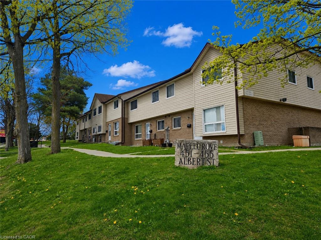 6-451 Albert Street, Waterloo, ON, N2L 5A7