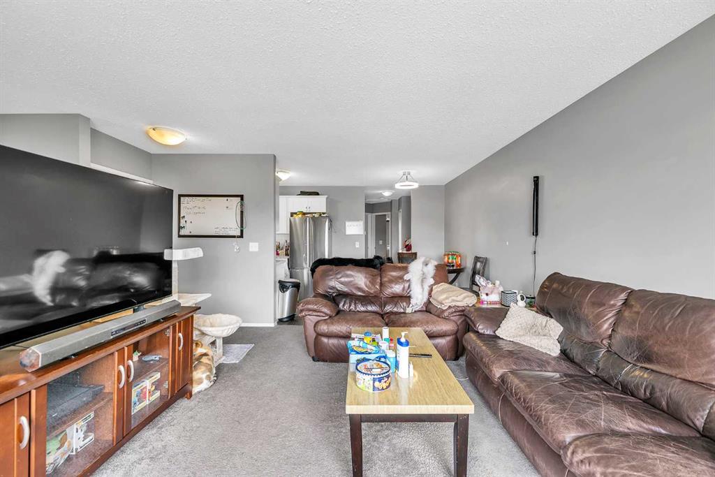 Additional image 6 of 319 Templemont Place NE, Calgary, AB, T1Y 5A7