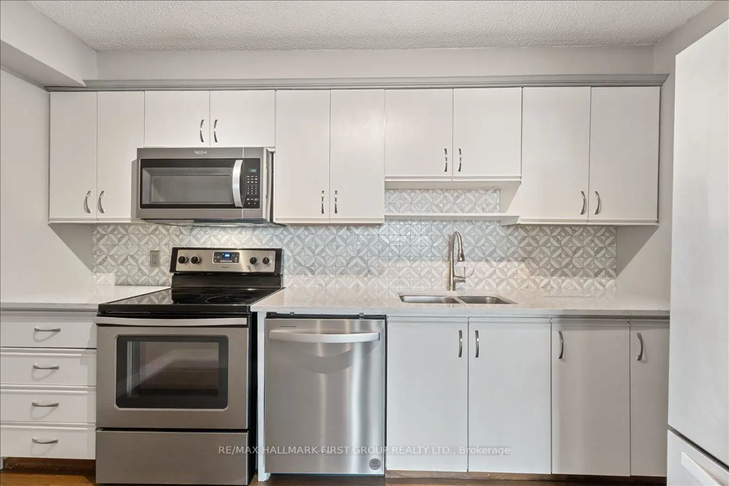 Additional image 3 of 55 William Street Ph14