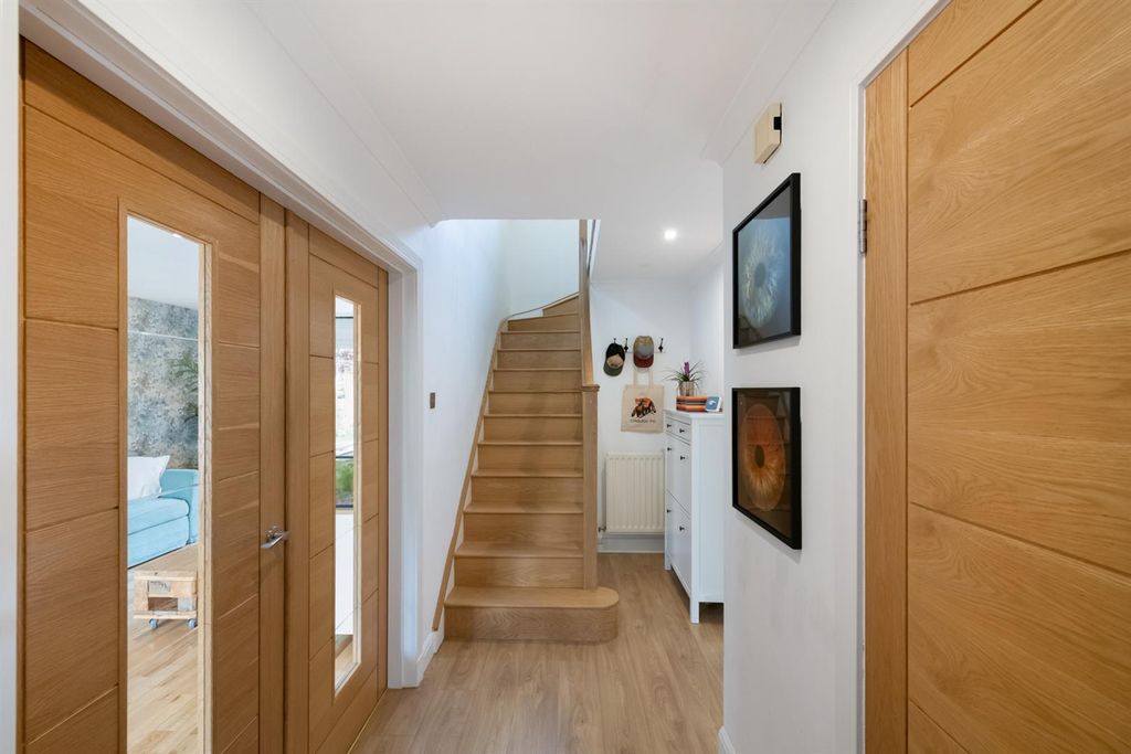 Additional image 17 of 4 bed detached house for sale6 Ashley Avenue, Dollar FK14