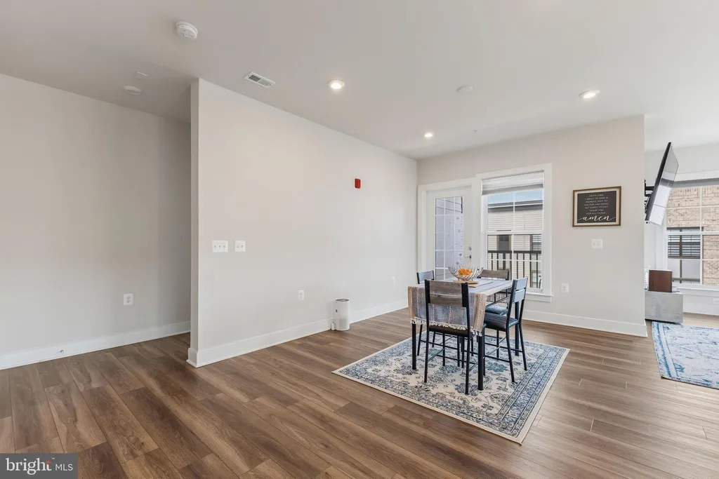 Additional image 12 of 104 Saint Ives Place Unit 401, National Harbor, MD 20745