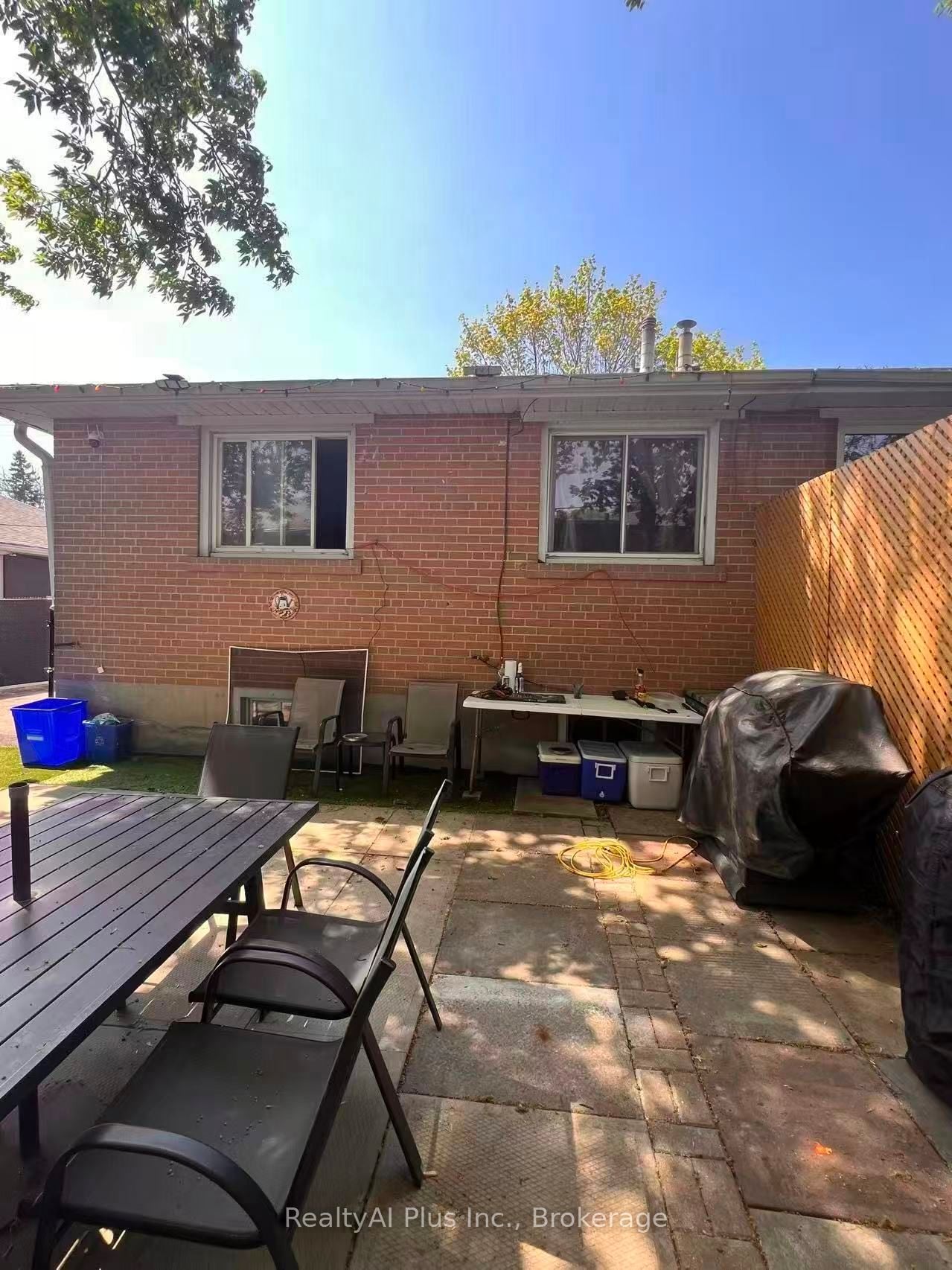 Additional image 4 of 52 Walter Avenue, Newmarket, ON, L3Y 2T3