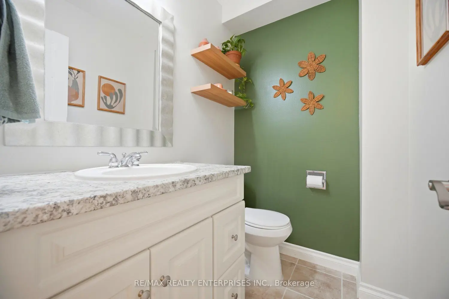 Additional image 7 of 3019 Sandlewood Court