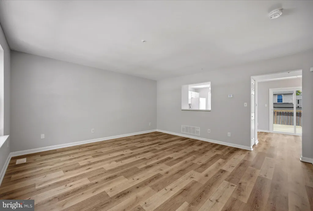 Additional image 4 of 2315 Bluegrass Heights Ct, Baltimore, MD 21237