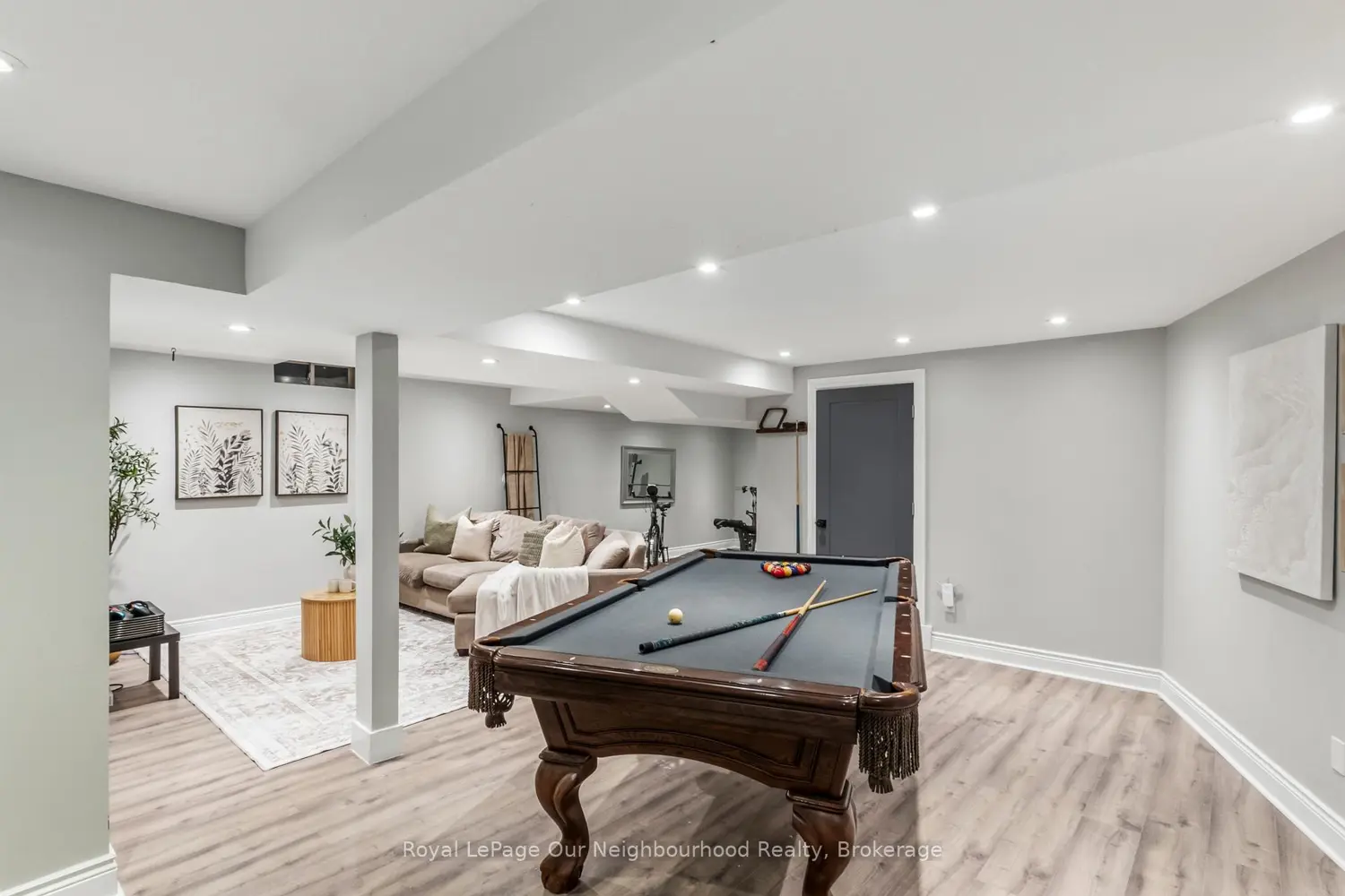 Additional image 10 of 38 Vineyard Avenue