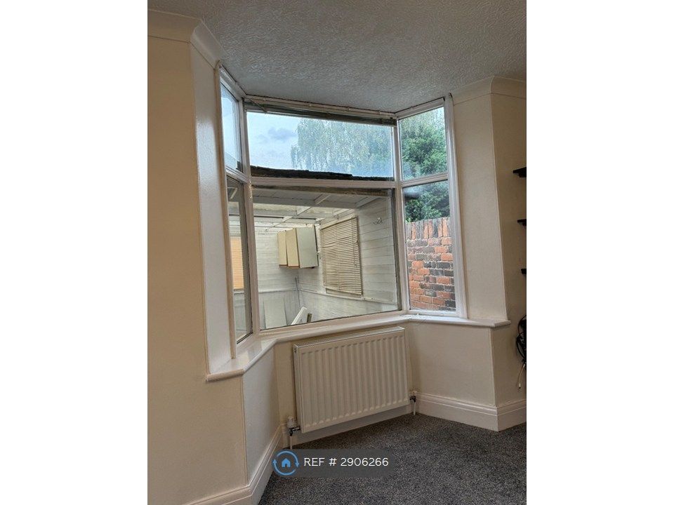 Additional image 15 of 3 bed semi-detached house to rentAuckland Road, Scunthorpe DN15
