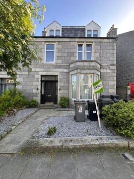Grosvenor Place, Aberdeen AB25