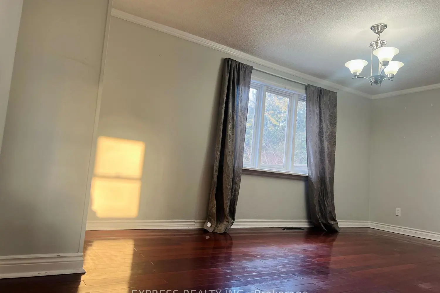 2184 Maple Grove Road photo 5
