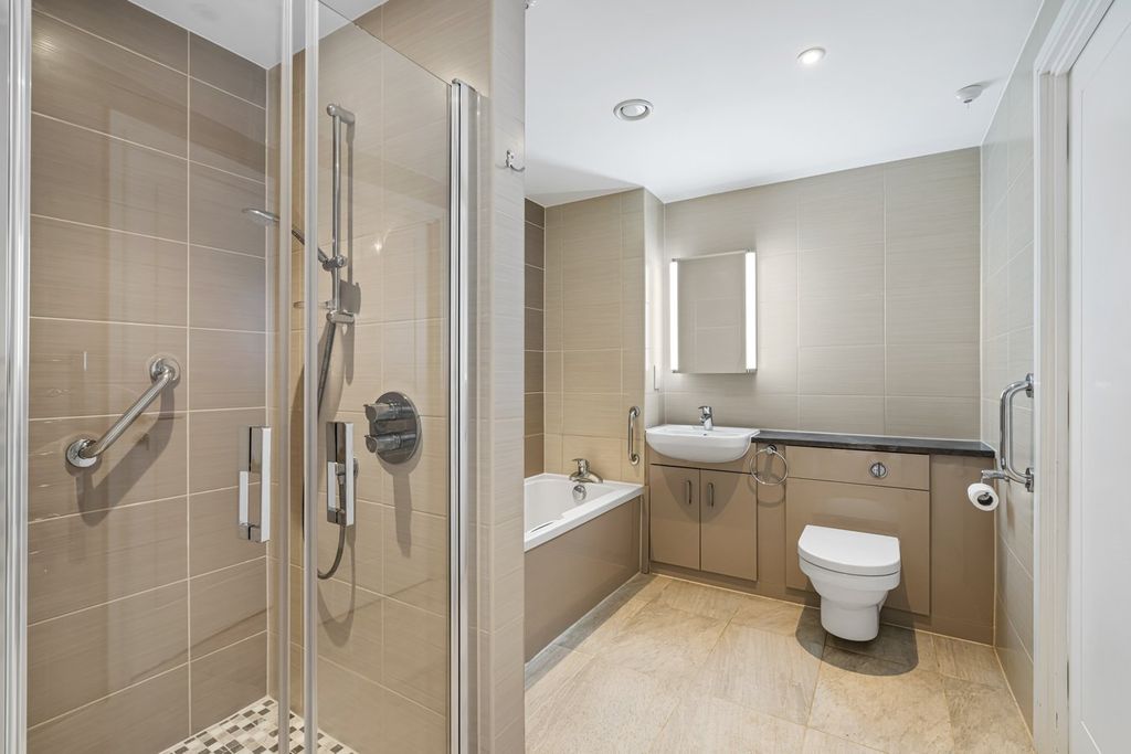Additional image 9 of 1 bed property for saleLansdown Road, Cheltenham GL50