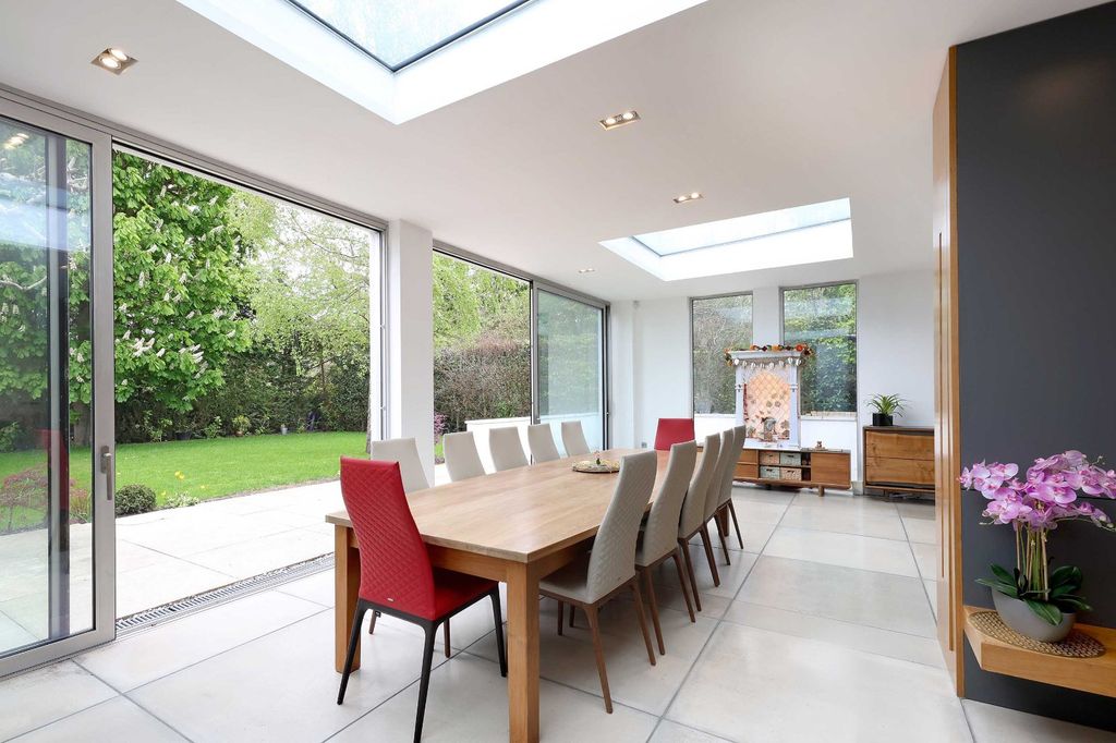Additional image 7 of 4 bed detached house to rentChanner Drive, Penn, Buckinghamshire HP10