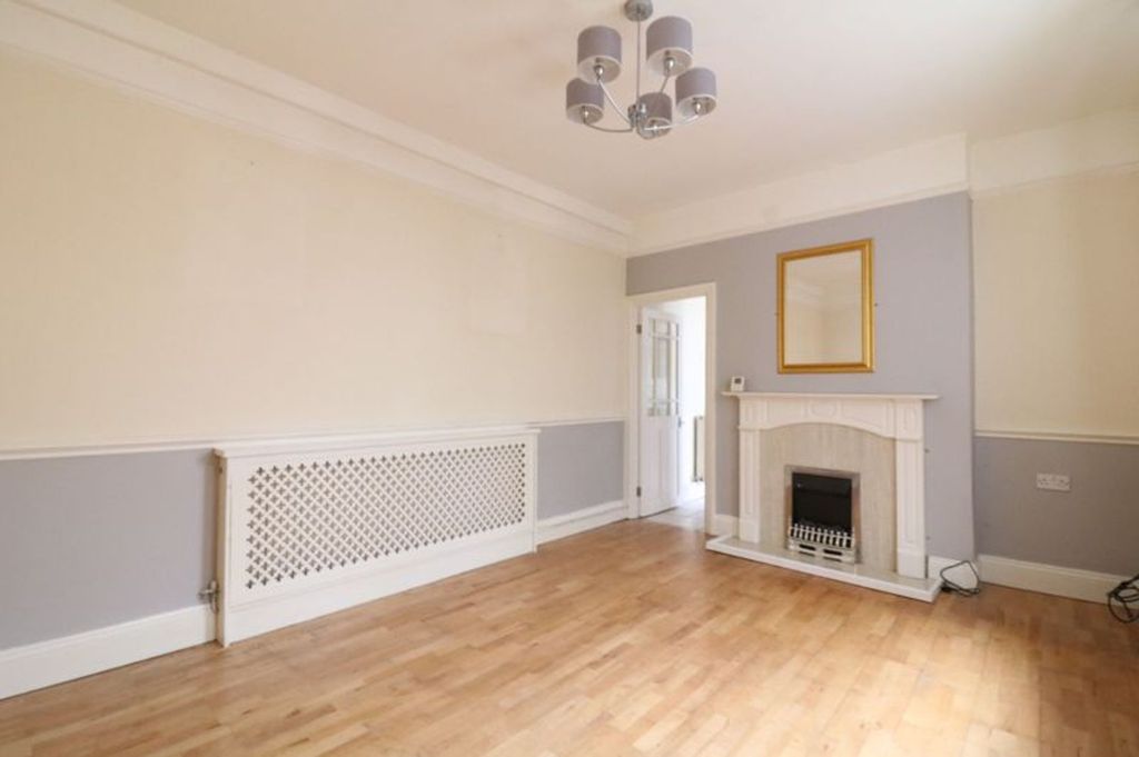 Additional image 7 of 2 bed flat to rentRisca Road, Newport NP20