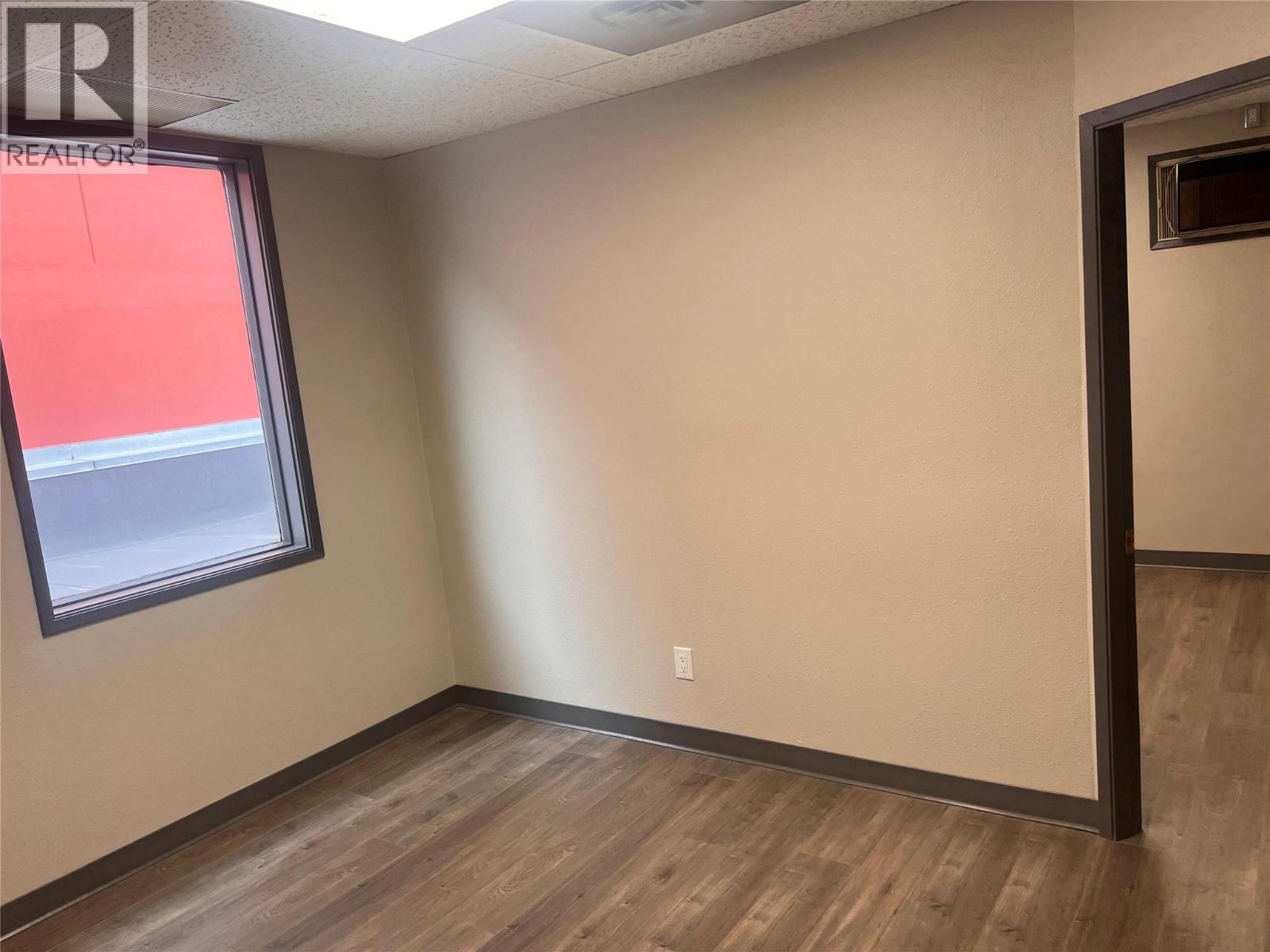 Additional image 6 of 8/9-237 6th Avenue, Kamloops, BC, V2C3R2