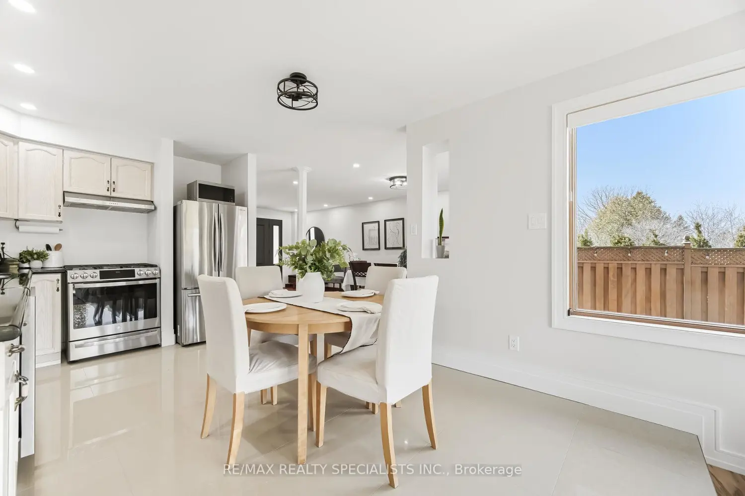 1169 Barnswallow Court