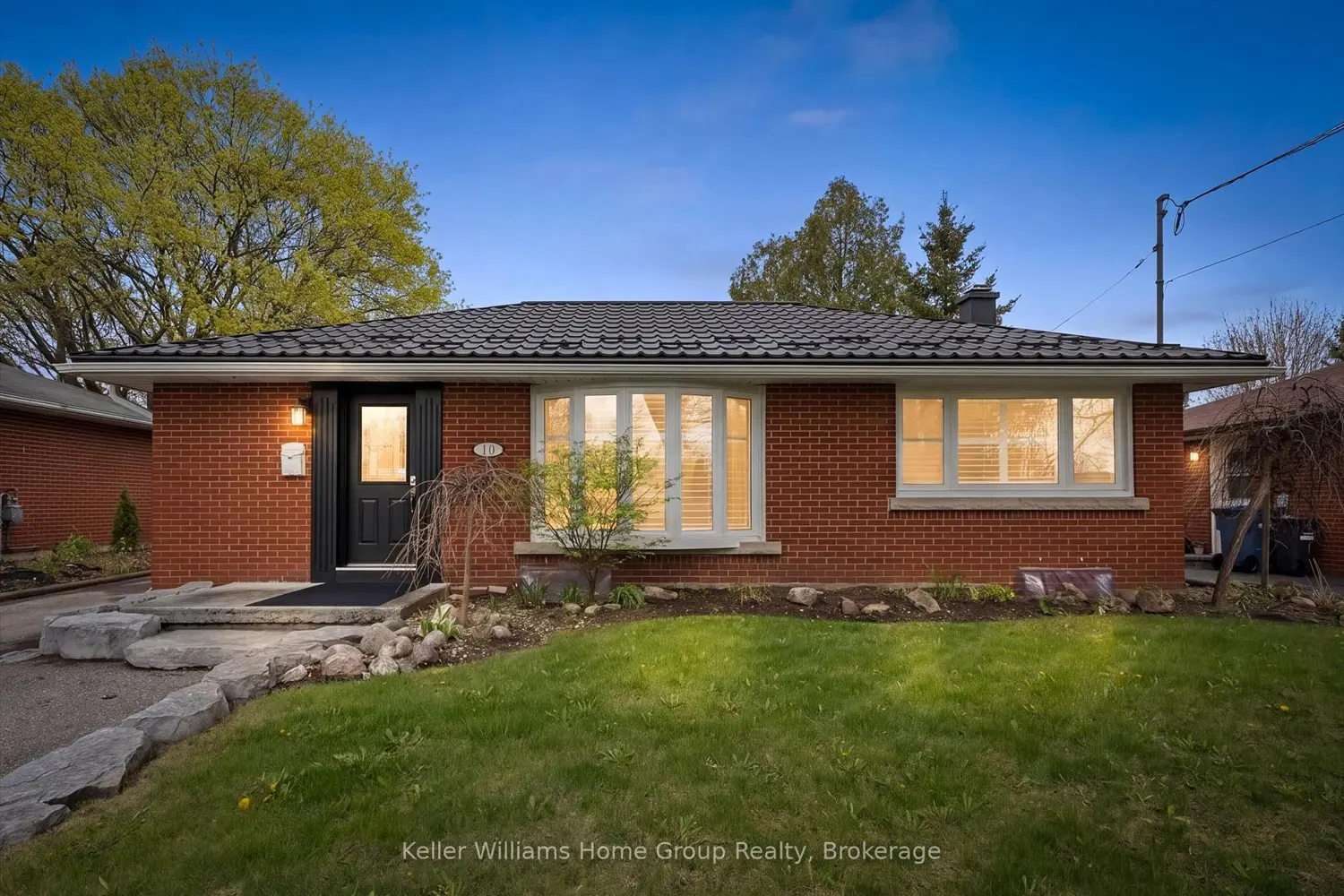 10 Sumac Place