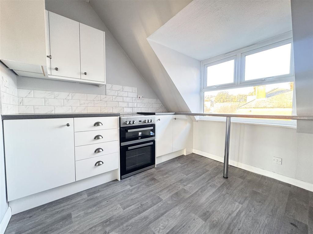 Additional image 6 of 2 bed maisonette for saleMeads Street, Eastbourne BN20