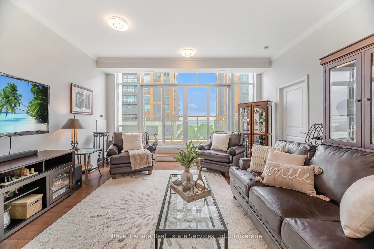 Additional image 4 of 360 Pearl Street 303
