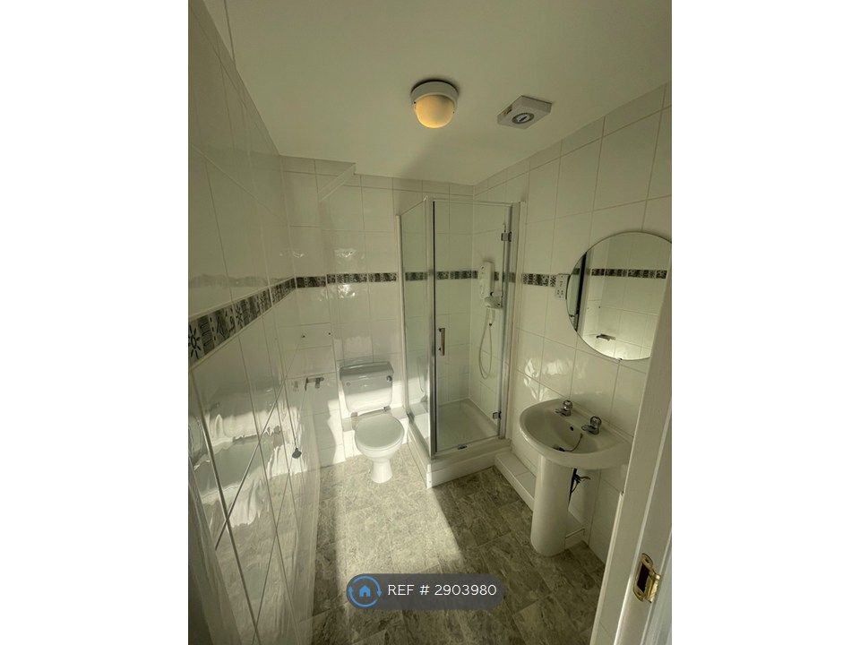 Additional image 10 of 2 bed flat to rentSeedhill Road, Paisley PA1