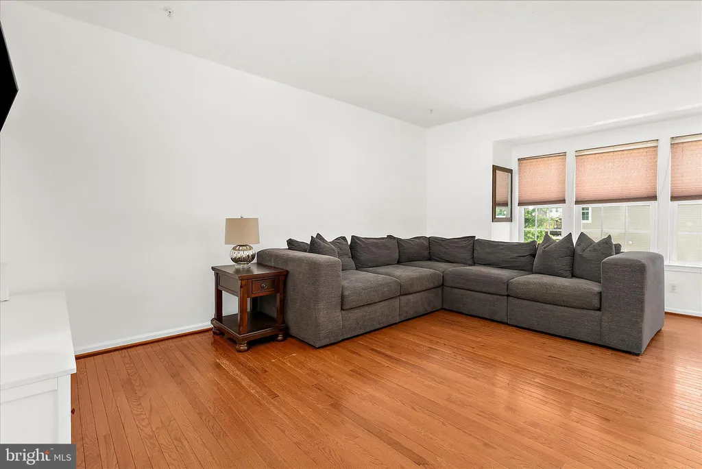 Additional image 17 of 7214 Mockingbird Circle, Glen Burnie, MD 21060