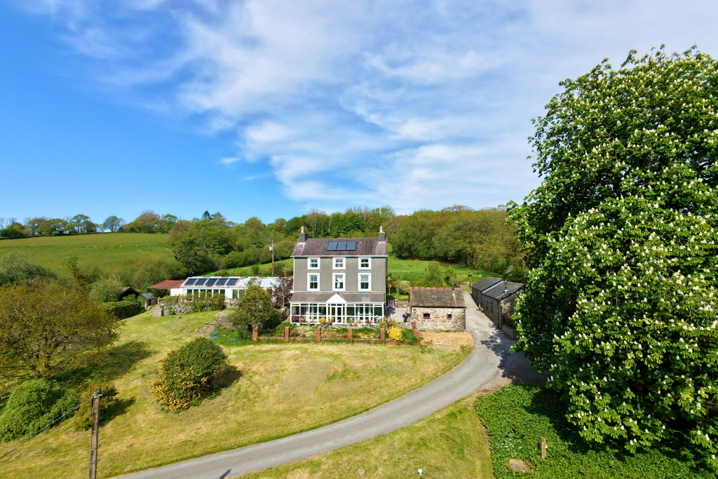 Land for saleHaulwen Lodge, Ffairfach, Llandeilo SA19