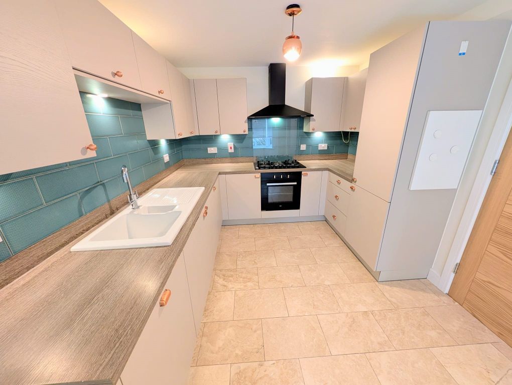 Additional image 2 of 4 bed semi-detached house to rentTandem Mill Road, Newport NP19