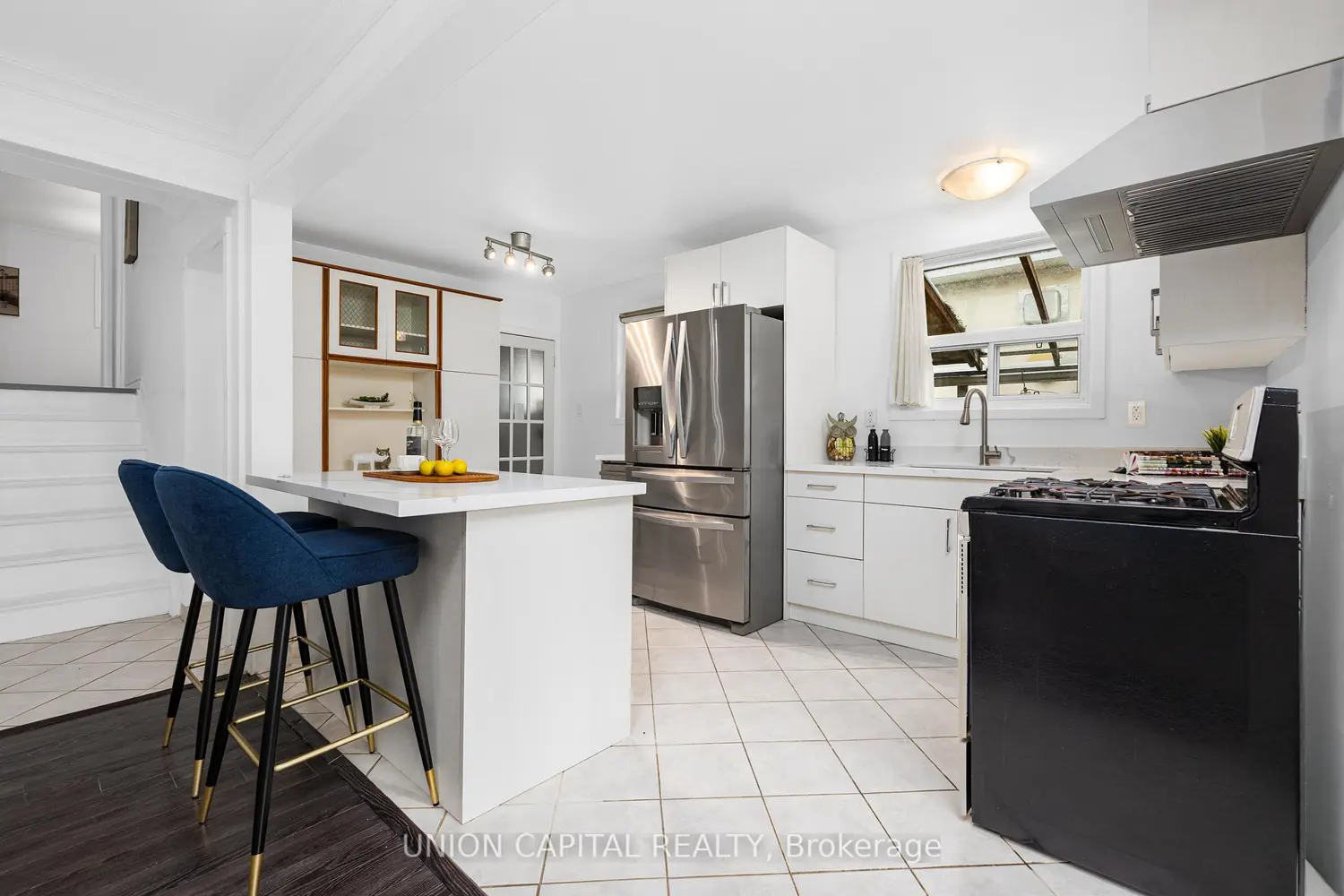 34 Lisburn Crescent photo 5