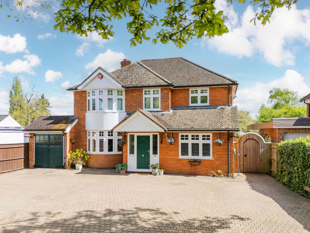 5 bed detached house for saleFinchampstead Road, Wokingham RG41